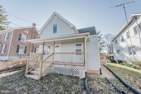 304 Baltimore St, Taneytown, MD 21787 photo 2