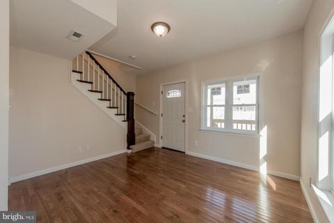 304 Baltimore St, Taneytown, MD 21787 photo 4