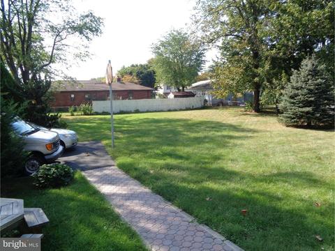 70 Crescent Ave, Ewing, NJ 08638 photo 18