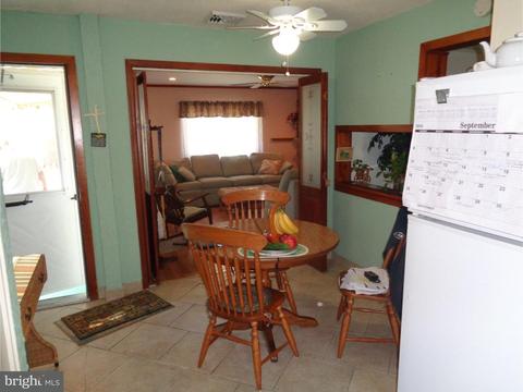 70 Crescent Ave, Ewing, NJ 08638 photo 8