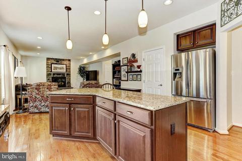 628 Upper Field Cir, Westminster, MD 21158 photo 10