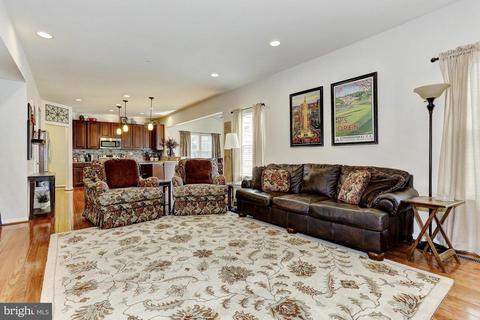 628 Upper Field Cir, Westminster, MD 21158 photo 5