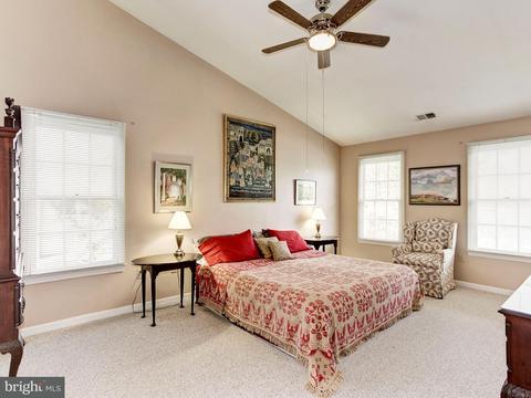 8217 Sunset Dr, Manassas, VA 20110 photo 13