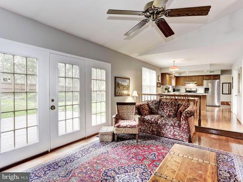 8217 Sunset Dr, Manassas, VA 20110 photo 10