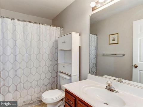 8217 Sunset Dr, Manassas, VA 20110 photo 18