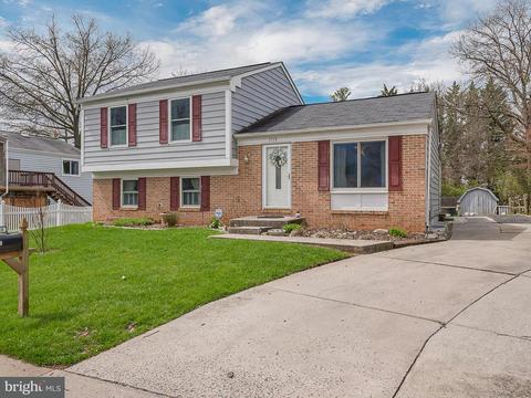1518 Andover Ln, Frederick, MD 21702 photo 2