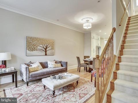 514 D St SE, Washington, DC 20003 photo 4