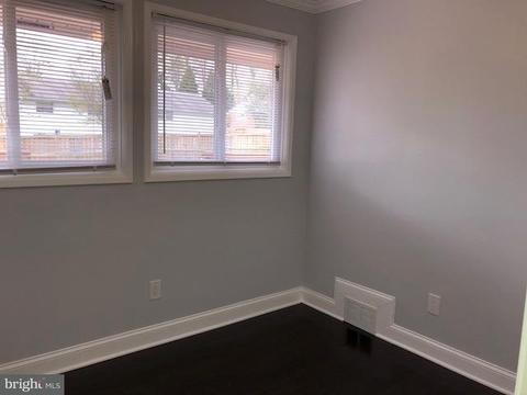 7409 Gresham St, Springfield, VA 22151 photo 11