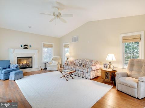 7902 Gosport Ln, Springfield, VA 22151 photo 28