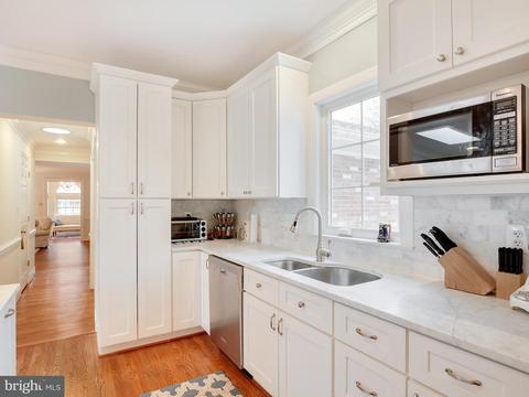 7902 Gosport Ln, Springfield, VA 22151 photo 12