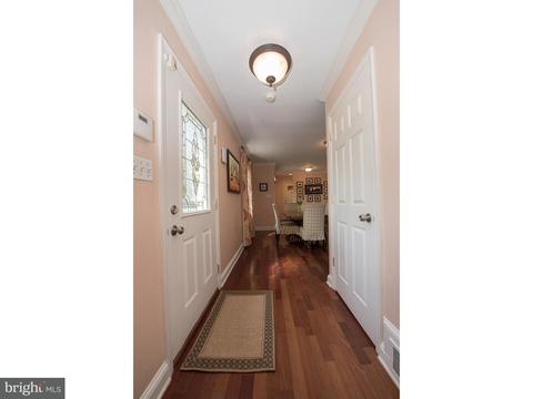 43 W Conestoga Rd, Devon, PA 19333 photo 3