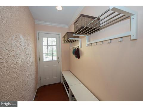 43 W Conestoga Rd, Devon, PA 19333 photo 11