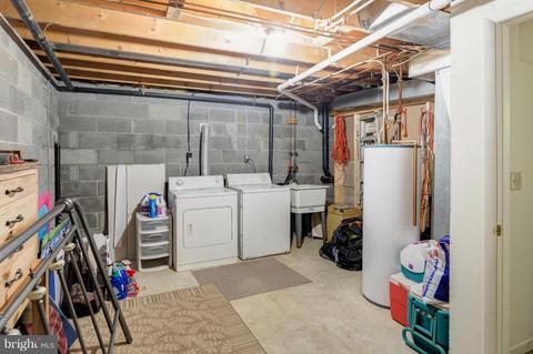 12 A Sullivan Rd, Westminster, MD 21157 photo 14