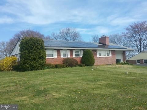 4534 Maple Grove Rd, Hampstead, MD 21074 photo 1