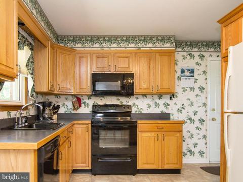 4534 Maple Grove Rd, Hampstead, MD 21074 photo 7