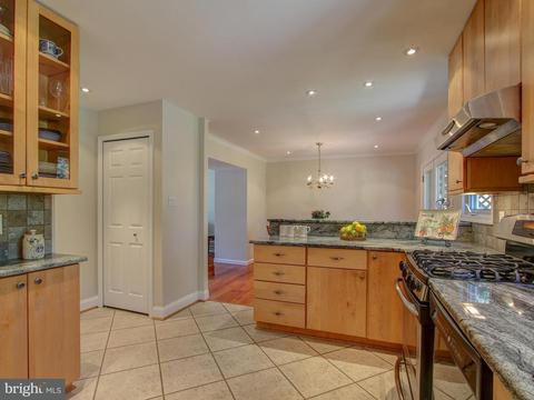 1401 Woodman Ave, Silver Spring, MD 20902 photo 11