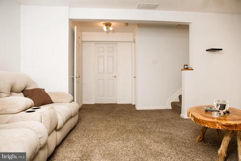 654 Retriever Dr, Hampstead, MD 21074 photo 15