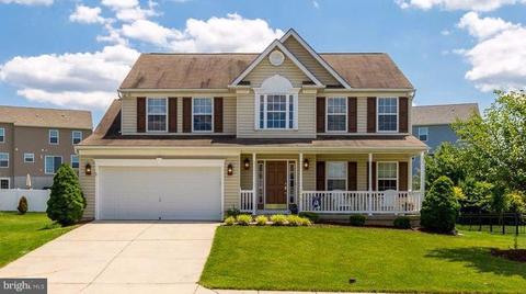 909 Glouster Cir, Hampstead, MD 21074 photo 2
