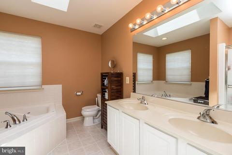 909 Glouster Cir, Hampstead, MD 21074 photo 19