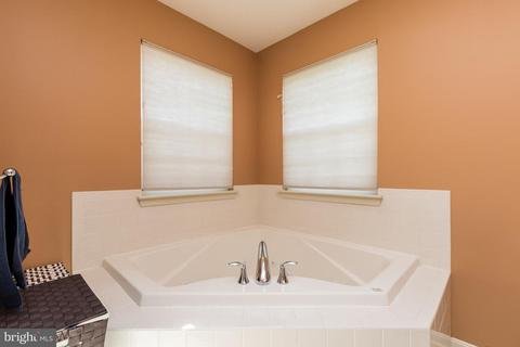 909 Glouster Cir, Hampstead, MD 21074 photo 20