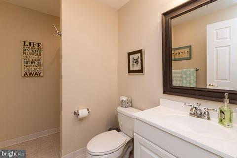 909 Glouster Cir, Hampstead, MD 21074 photo 26