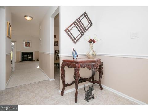 10 E Oleander Dr, Mount Laurel, NJ 08054 photo 4