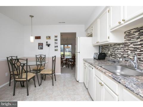 10 E Oleander Dr, Mount Laurel, NJ 08054 photo 6