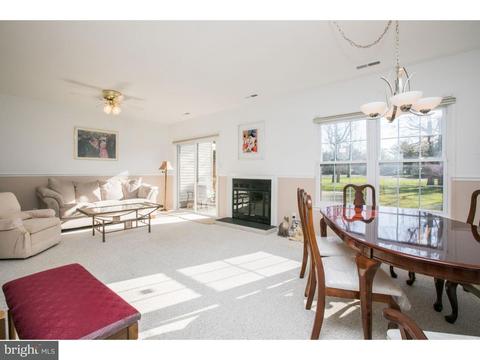 10 E Oleander Dr, Mount Laurel, NJ 08054 photo 9