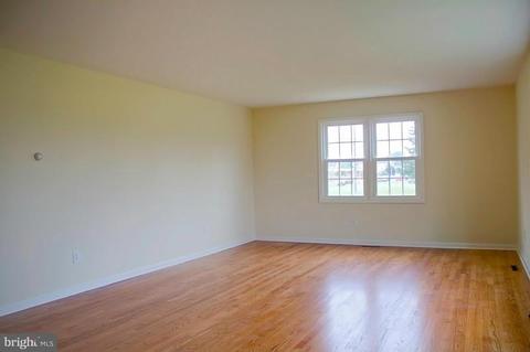 2 Ridgeway Dr, Ridgely, MD 21660 photo 8