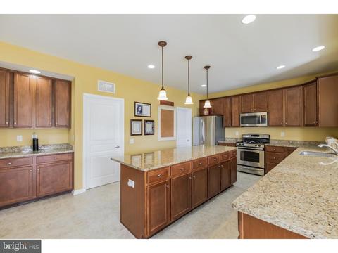 203 Bartlett Dr, Mickleton, NJ 08056 photo 3