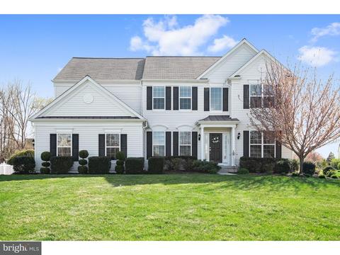 203 Bartlett Dr, Mickleton, NJ 08056 photo 1