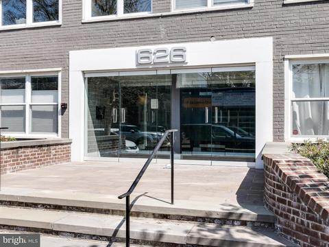 626 Independence Ave SE #302, Washington, DC 20003 photo 3