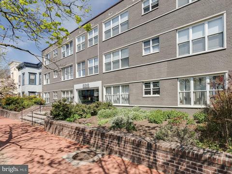 626 Independence Ave SE #302, Washington, DC 20003 photo 2
