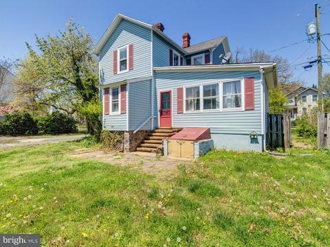 803 Elden St, Herndon, VA 20170 photo 4