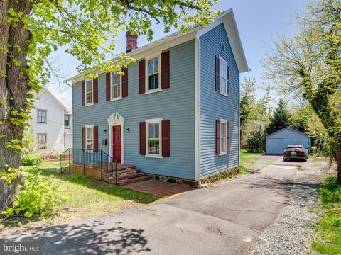 803 Elden St, Herndon, VA 20170 photo 2