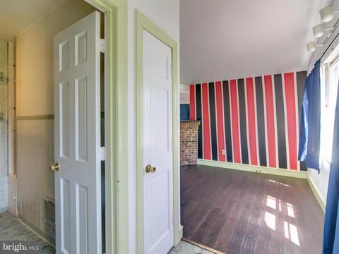 803 Elden St, Herndon, VA 20170 photo 16