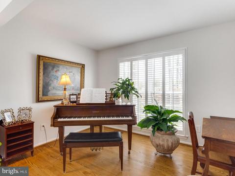 6515 Sunny Hill Ct, Mclean, VA 22101 photo 6