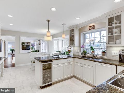 6515 Sunny Hill Ct, Mclean, VA 22101 photo 14