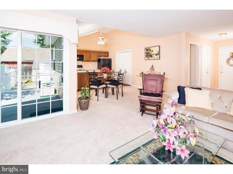 306 Dasher Cir, Bear, DE 19701 photo 5