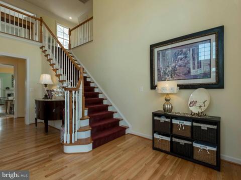 8621 Saddleback Pl, Laurel, MD 20723 photo 2