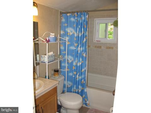 56 Jonathan Dr, Hamilton, NJ 08619 photo 12