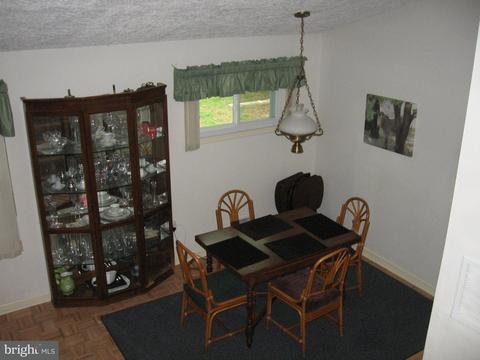 56 Jonathan Dr, Hamilton, NJ 08619 photo 5