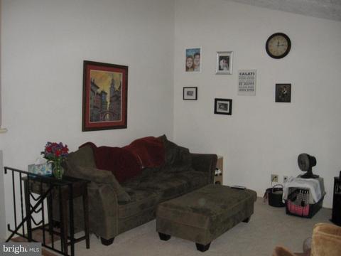 56 Jonathan Dr, Hamilton, NJ 08619 photo 9