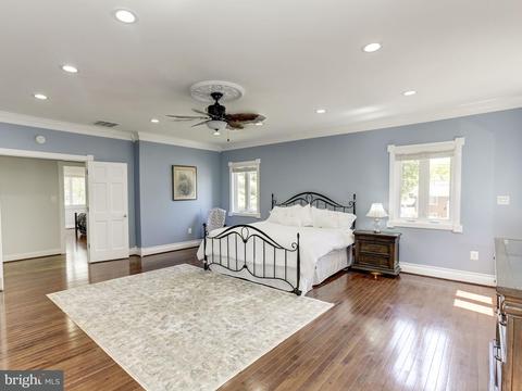 6917 Southridge Dr, Mclean, VA 22101 photo 10