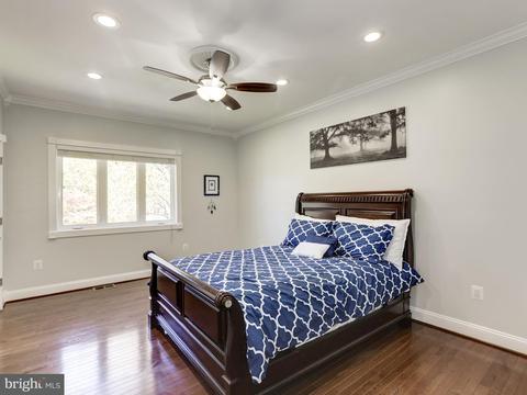 6917 Southridge Dr, Mclean, VA 22101 photo 15