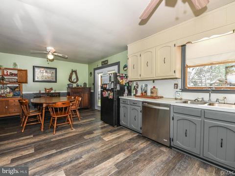 13230 Independence Rd, Clear Spring, MD 21722 photo 8