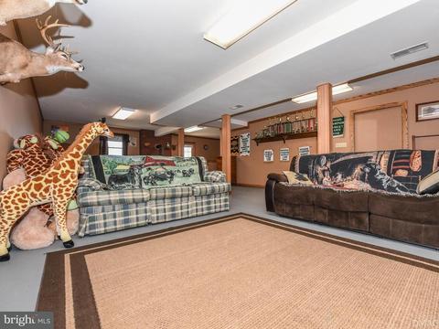 13230 Independence Rd, Clear Spring, MD 21722 photo 16