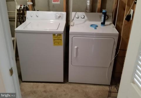 1708 Derrs Sq W, Frederick, MD 21701 photo 10