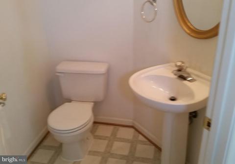 1708 Derrs Sq W, Frederick, MD 21701 photo 9