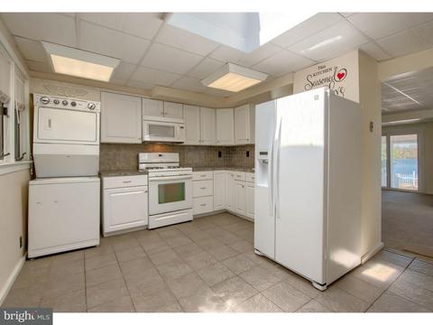 17 Clay St, Delran, NJ 08075 photo 9